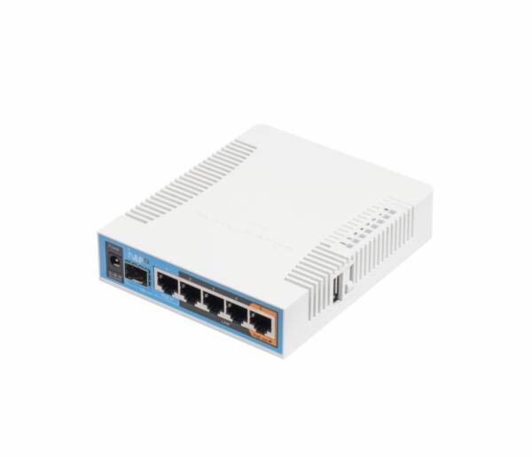 Безжичен рутер MikroTik RB962UiGS-5HacT2HnT